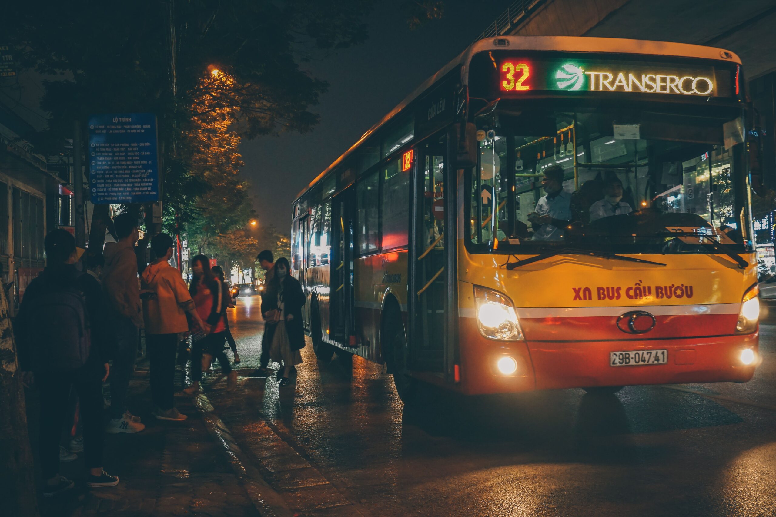 vietnam-transport-transfer vietnam-transport-transfer