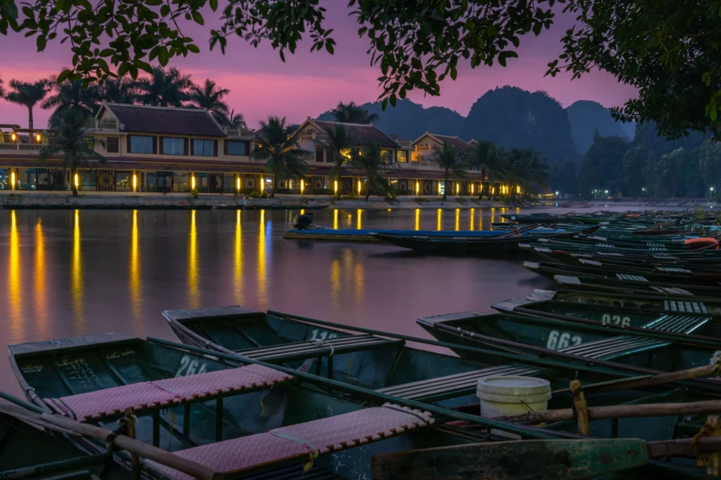 hoa-lu-ninh-binh-vietnam
