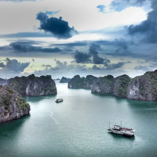 Ha Long Bay