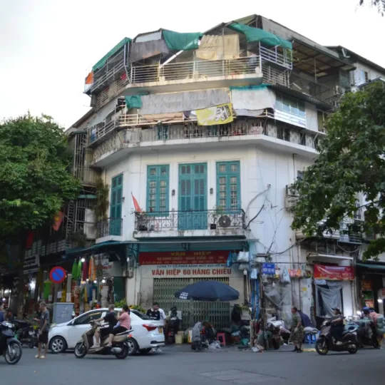 河内旧市街 (Hanoi Old Quarter)