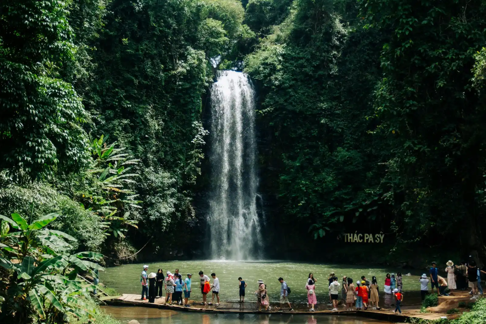Pa Sy Waterfall, Kon Tum, Vietnam