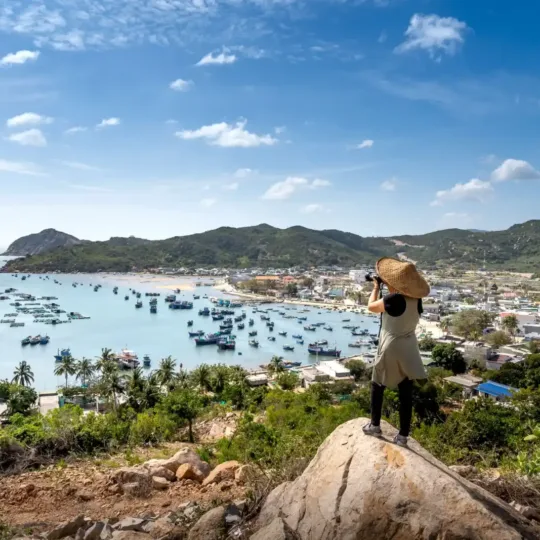 Vinh Hy Bay