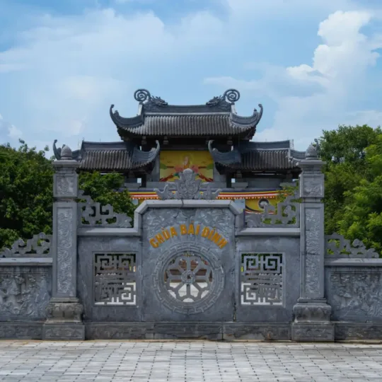 Bach Dinh (White Palace)